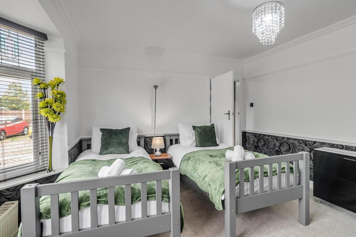 4Br Long Stays Free Parking High Speed Wi-Fi Horsford Extérieur photo